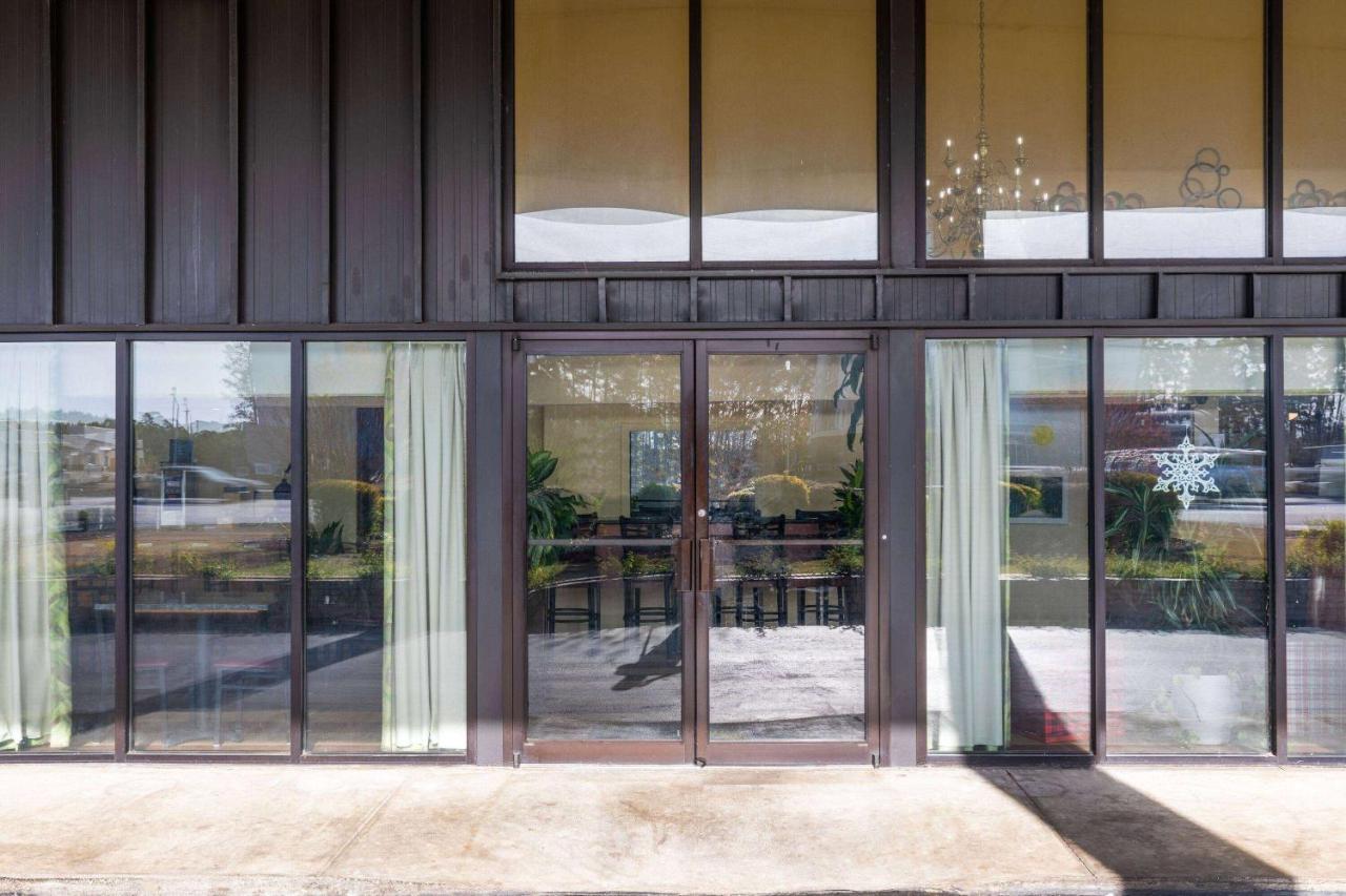 Days Inn By Wyndham Florence/I-95 North Luaran gambar